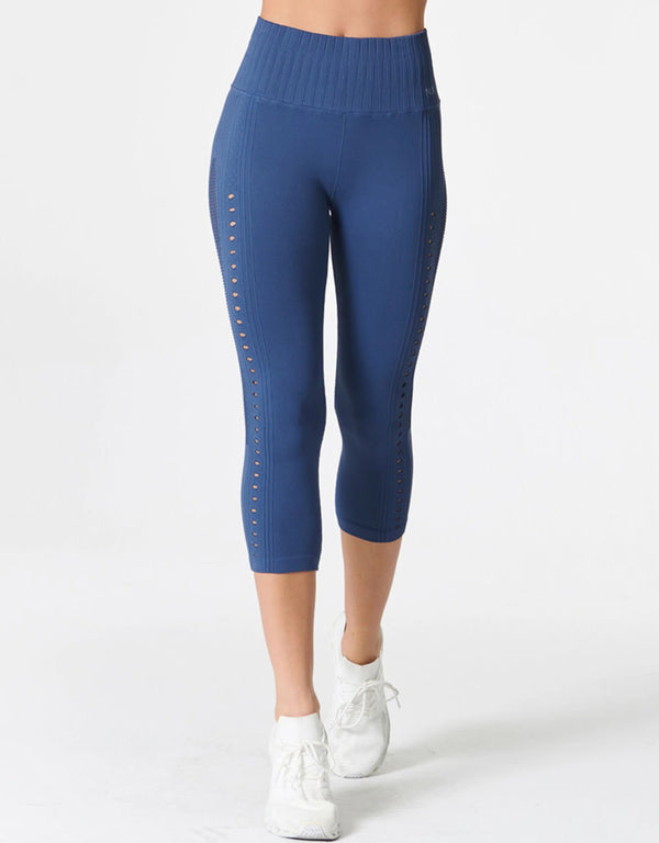 MESH UP CROP LEGGING - ASTRAL AURA